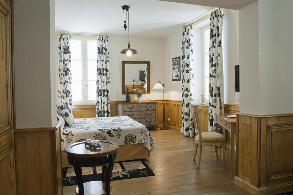 Villa Heloise Hotel Puisseguin Eksteriør billede